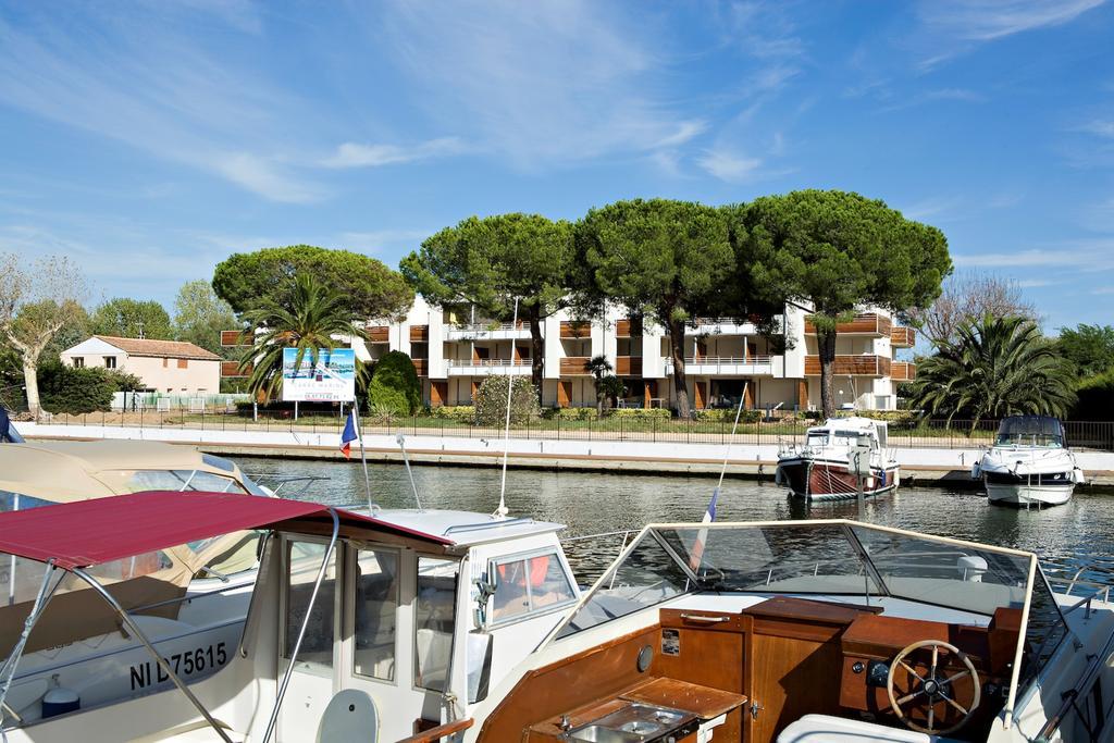 Vacanceole - Residence Carre Marine Mandelieu Buitenkant foto